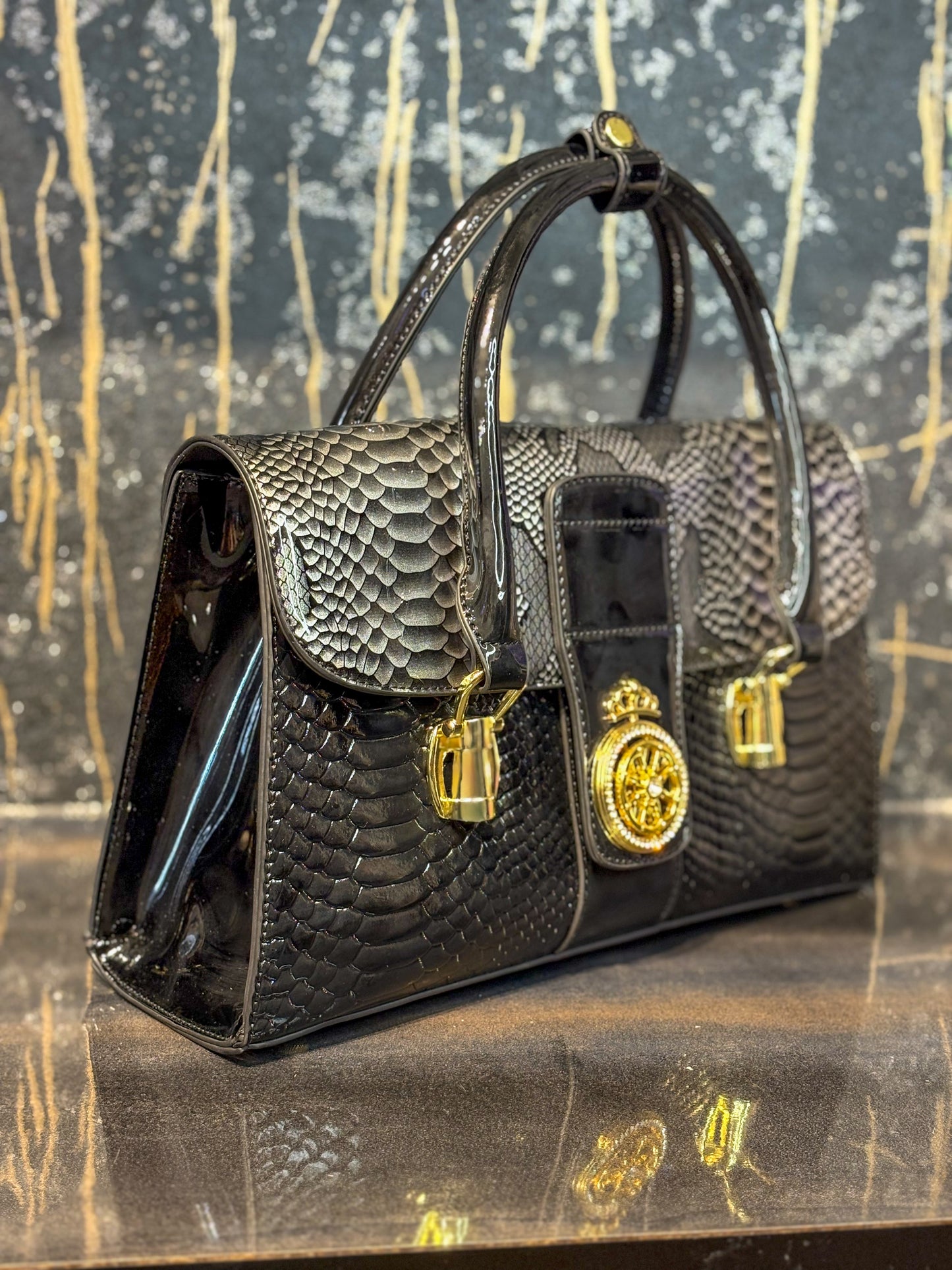 Eclipse Glossy Handbag Silver