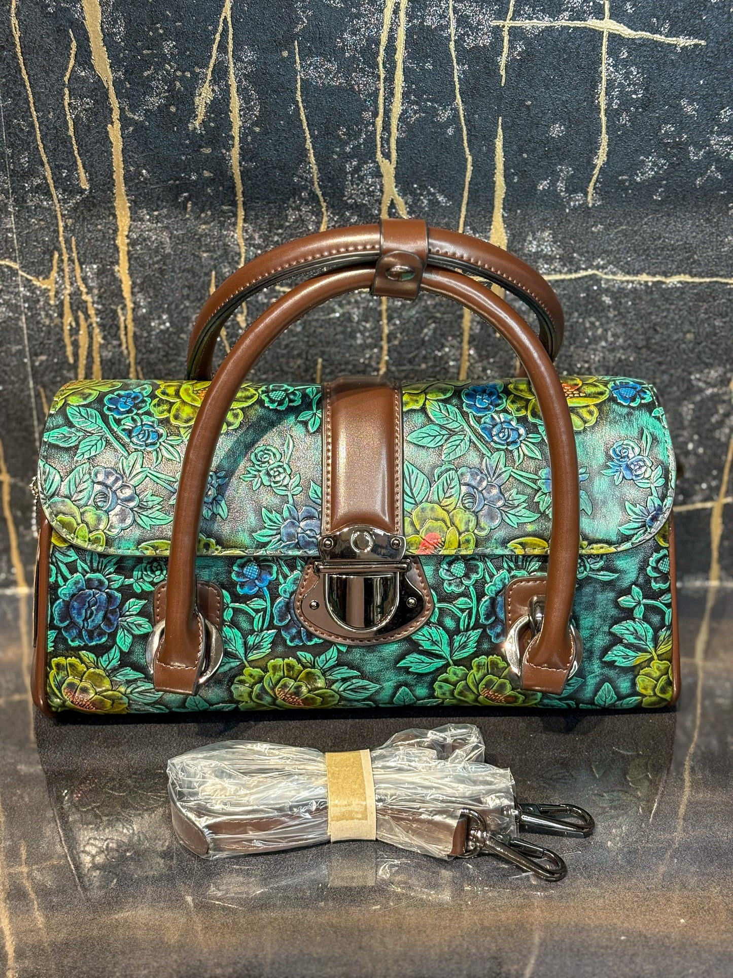 Artisan Luxe Handheld Green