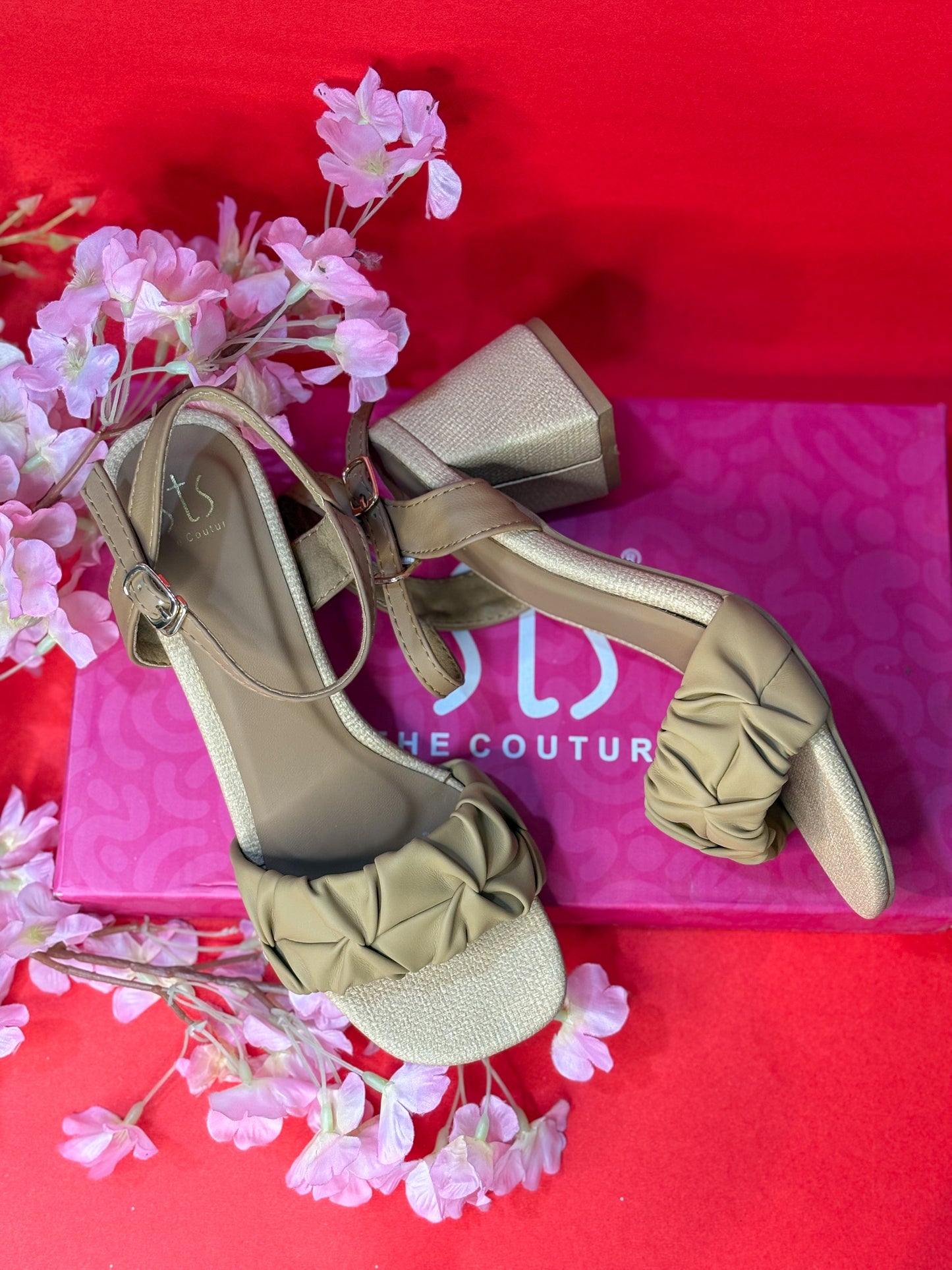 Velora Heels Beige