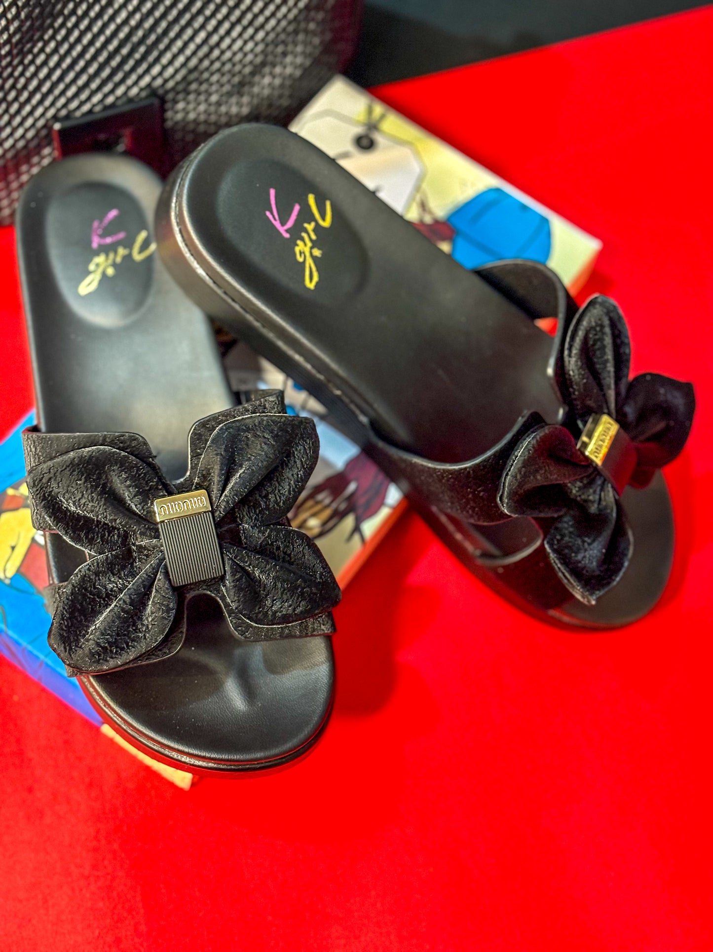 Black Comfort Flats
