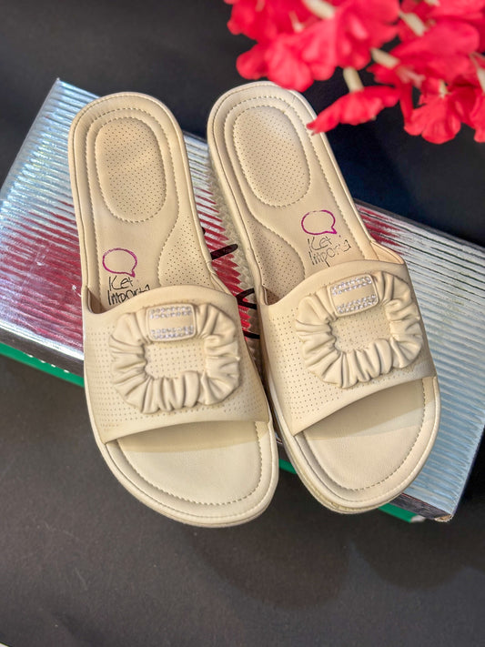 Beige Single-Strap Comfort Slider