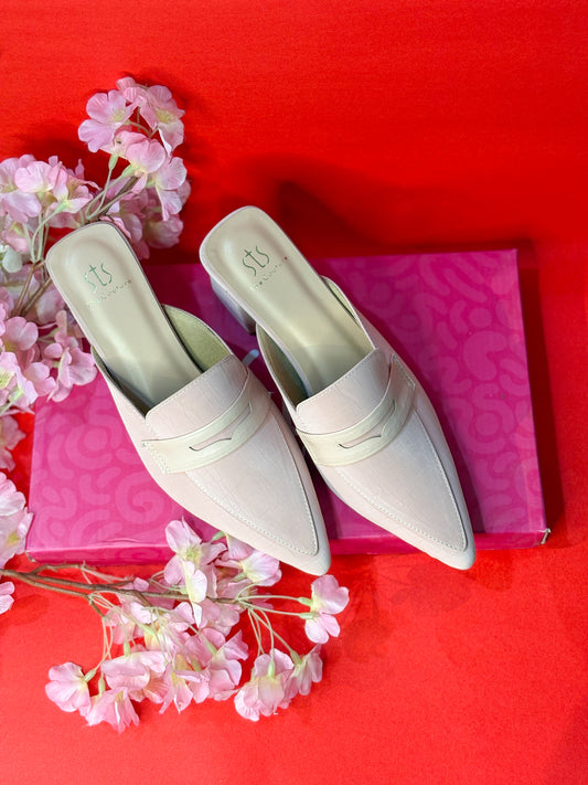 Lavaya Mules