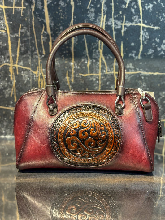 Regal Duo Handheld Bag
